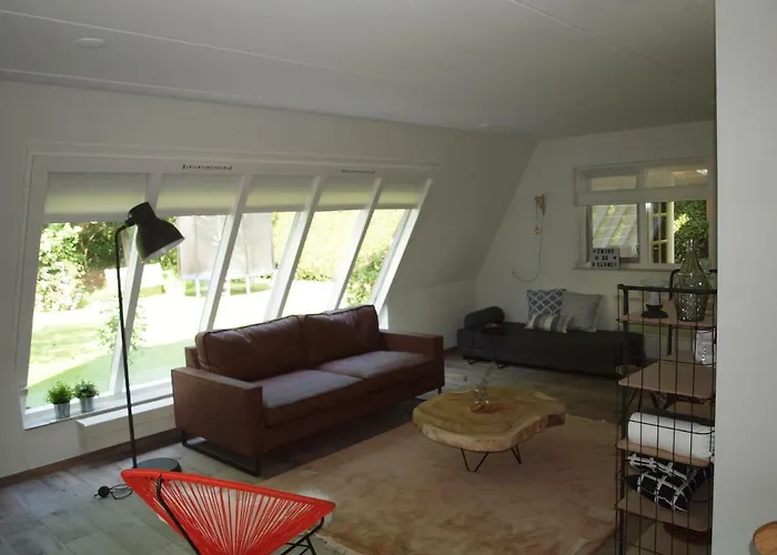 Holiday home Enjoydeveluwe *